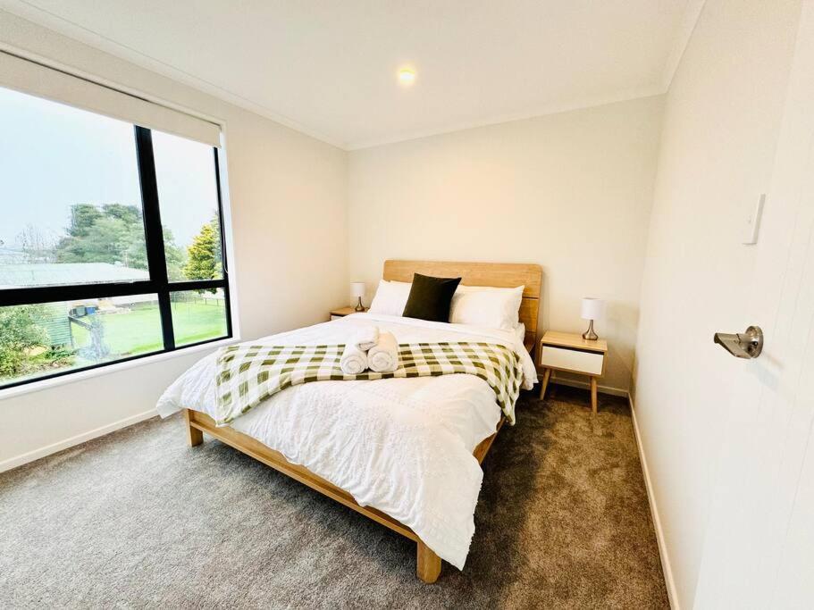 Henderson - 4-Bedrooms Home Окленд Экстерьер фото